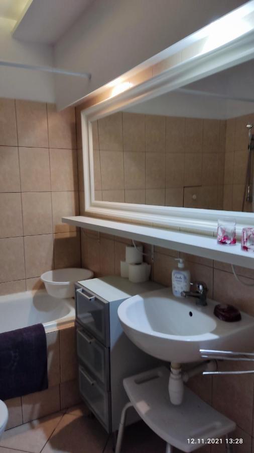 Apartamencik Super พอซนาน ภายนอก รูปภาพ
