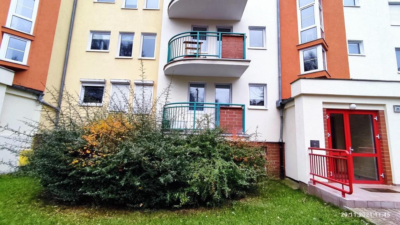 Apartamencik Super พอซนาน ภายนอก รูปภาพ